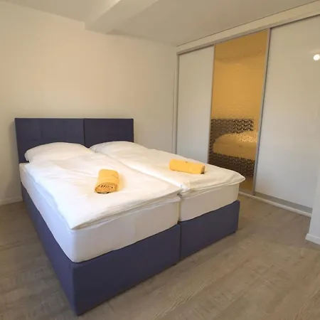 Deinapartmenthaus Cesar كارلسروه